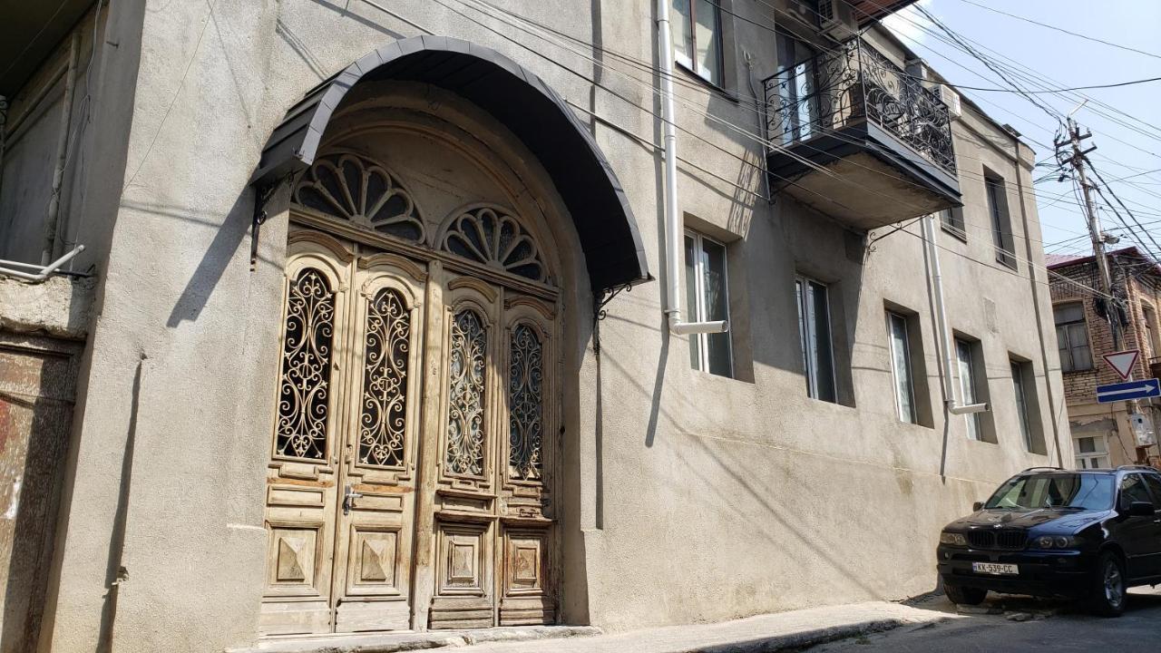 Family Guest House Tbilisi Zewnętrze zdjęcie