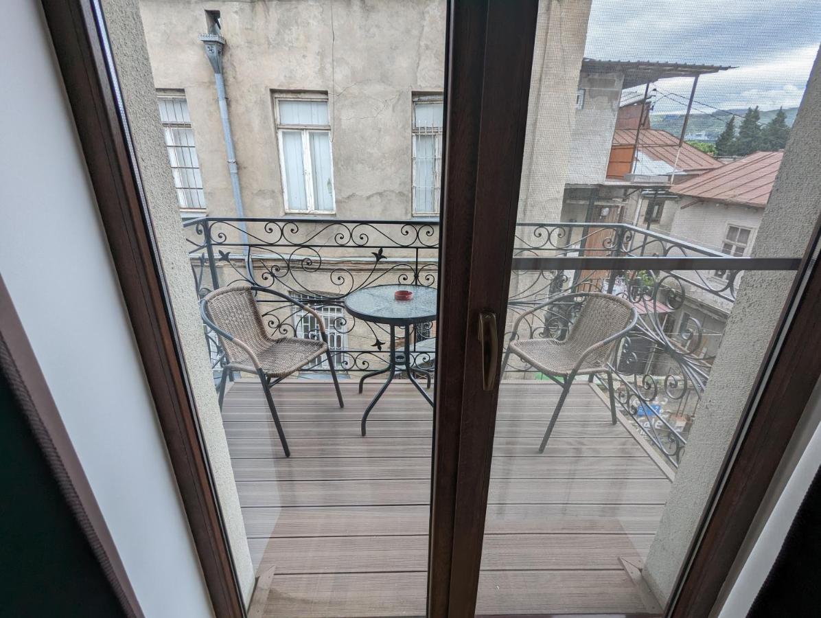 Family Guest House Tbilisi Zewnętrze zdjęcie